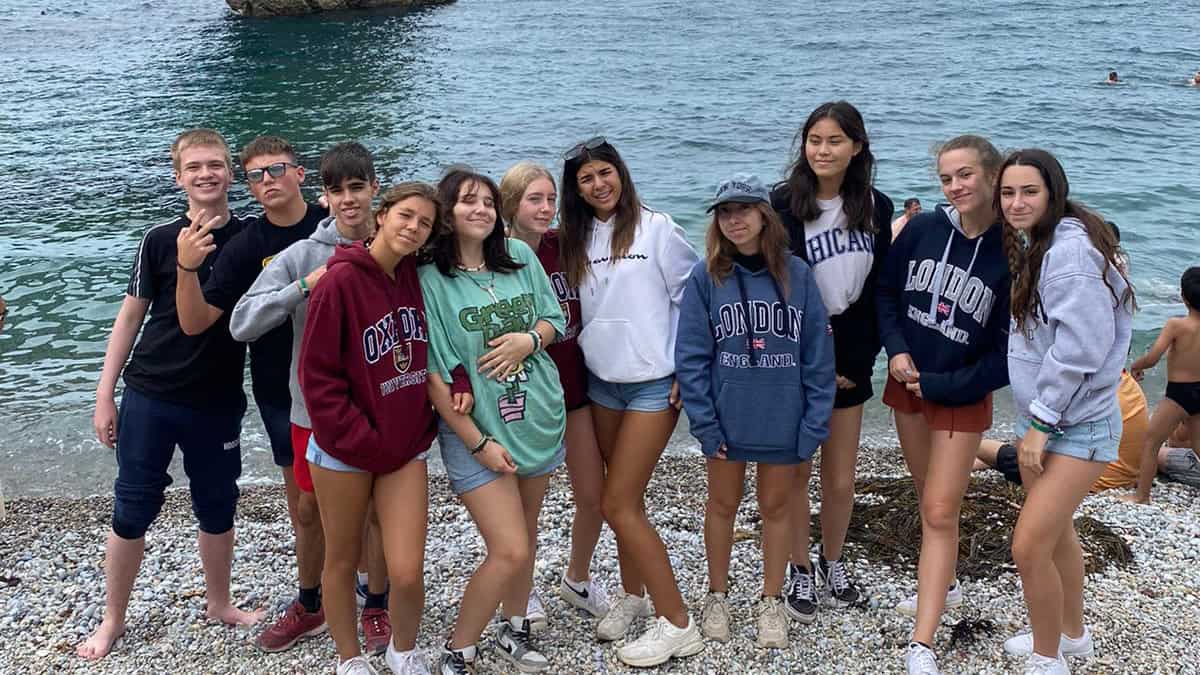 Durdle Door excursion on English Bournemouth Summer Camp