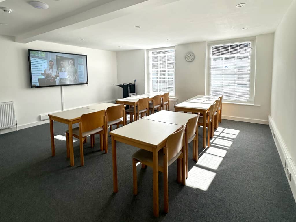 Classroom Example: UKG Language Learning Centre based in Ringwood, UK where students have English Language lessons on our English Summer Camps